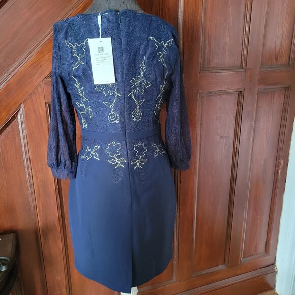 Vicky And Lucas Navy Blue Lace Dress  Embroidery Long Sleeves Size L NWT - Picture 7 of 8
